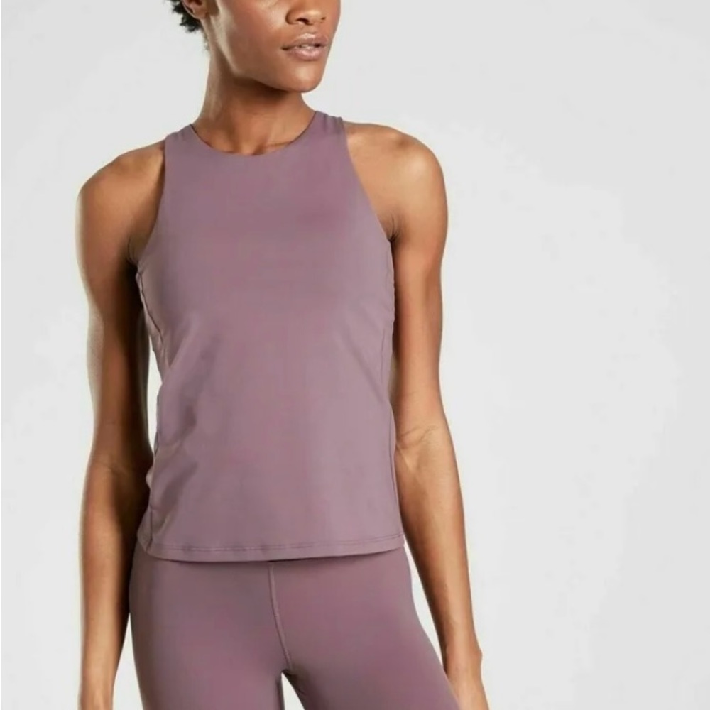 NWOT Athleta Women’s Lightning Support Top in Volcanic Violet size xsmall